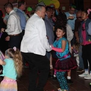 Meet your Posher, Bobby